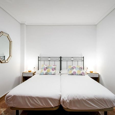 Apartmán Holi-Rent Estrella Sevilla Exteriér fotografie
