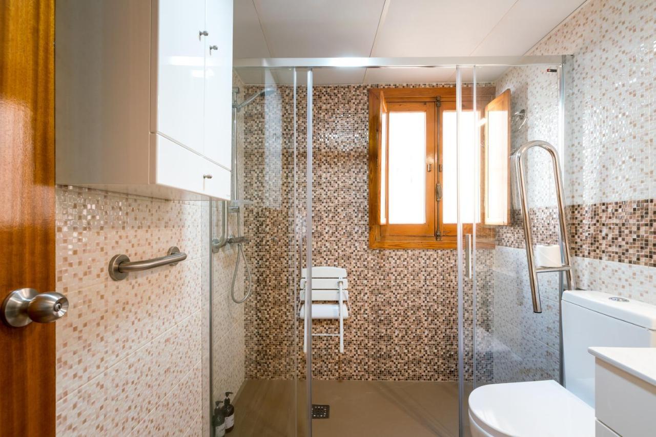 Apartmán Holi-Rent Estrella Sevilla Exteriér fotografie