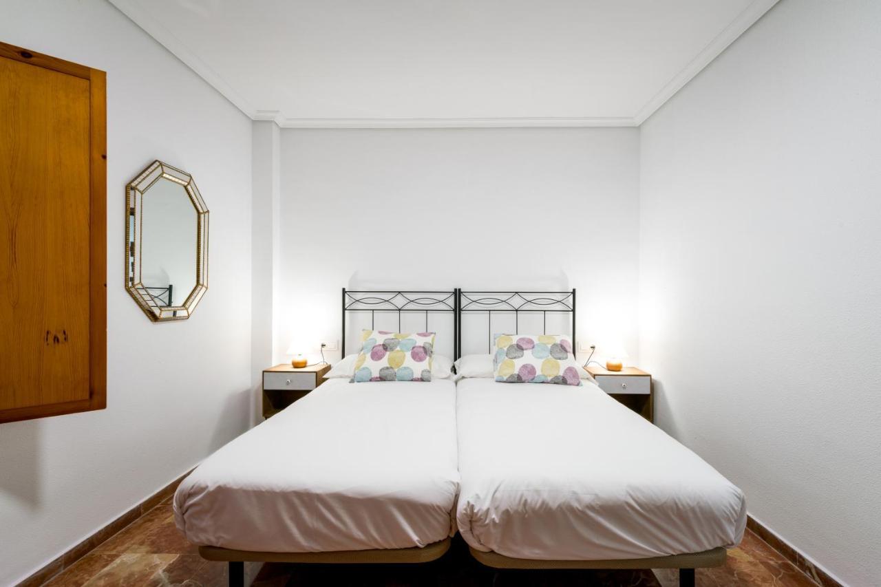 Apartmán Holi-Rent Estrella Sevilla Exteriér fotografie
