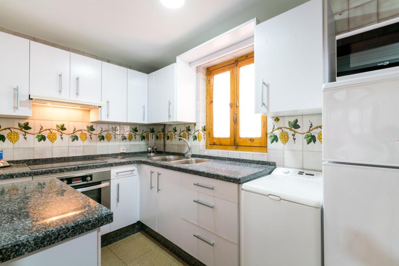 Apartmán Holi-Rent Estrella Sevilla Exteriér fotografie