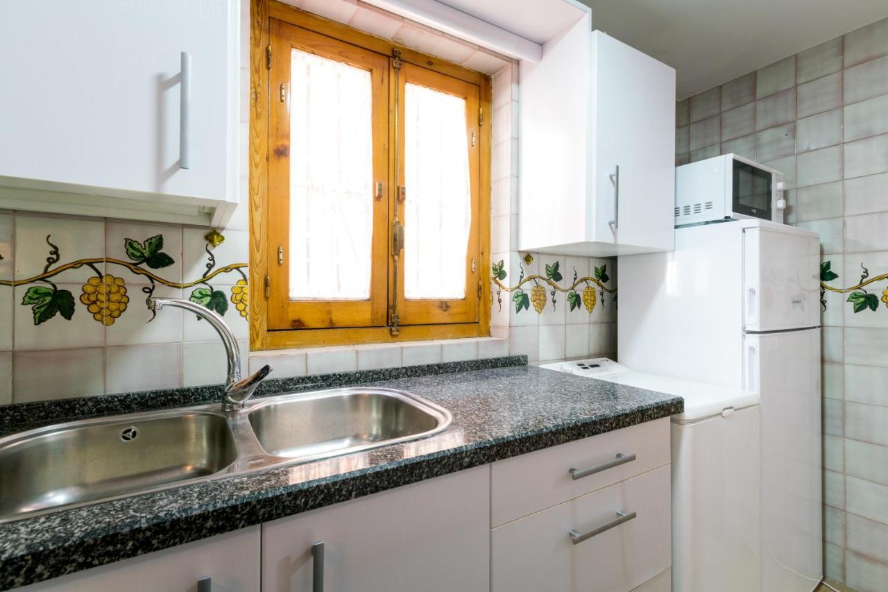 Apartmán Holi-Rent Estrella Sevilla Exteriér fotografie