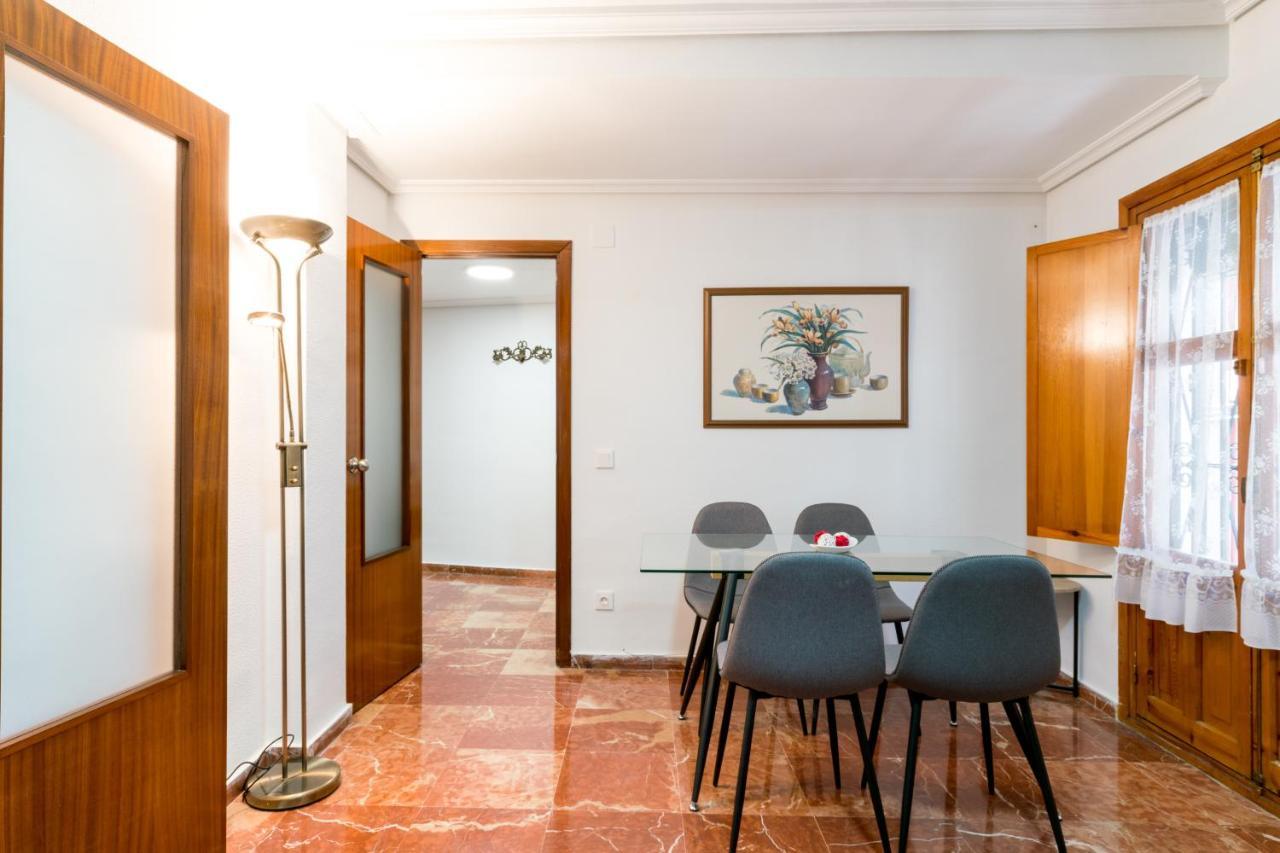 Apartmán Holi-Rent Estrella Sevilla Exteriér fotografie