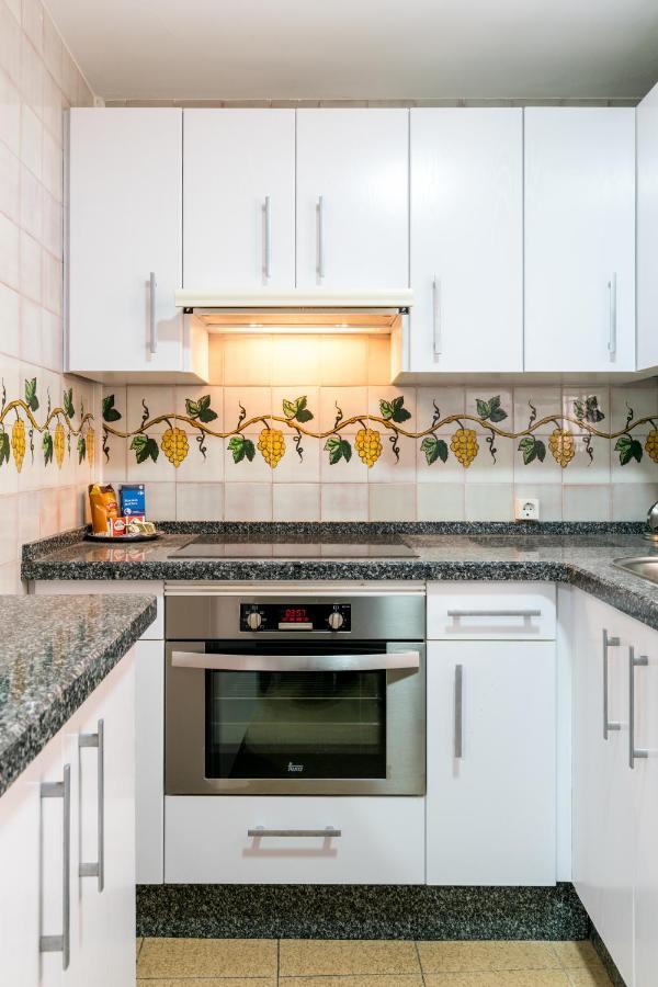 Apartmán Holi-Rent Estrella Sevilla Exteriér fotografie