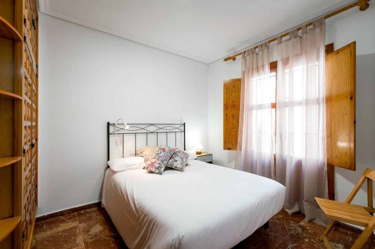 Apartmán Holi-Rent Estrella Sevilla Exteriér fotografie